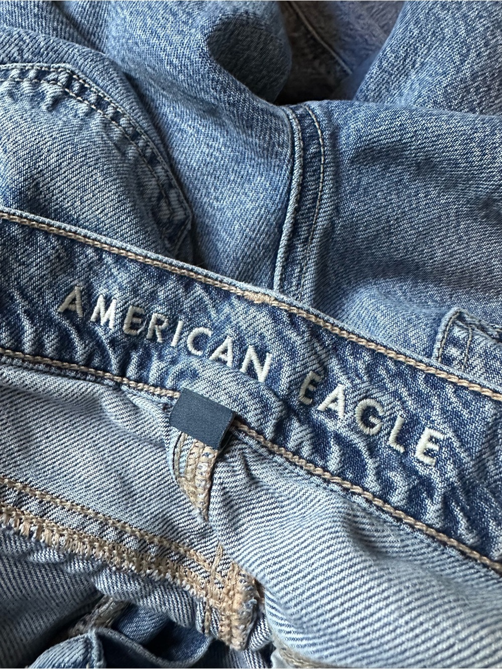 American Eagle Wide Leg Jeans | Light Wash Denim | Size 0 | EUC | 26" Inseam - Picture 9 of 10